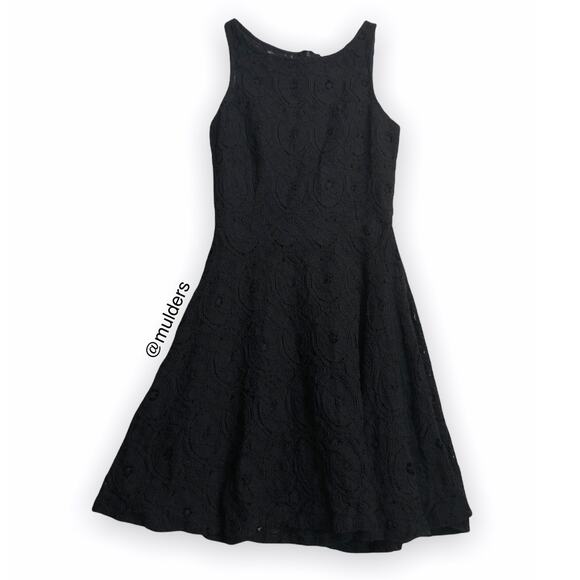 BB Dakota Sleeveless Crochet Lace Black Dress - Picture 1 of 15